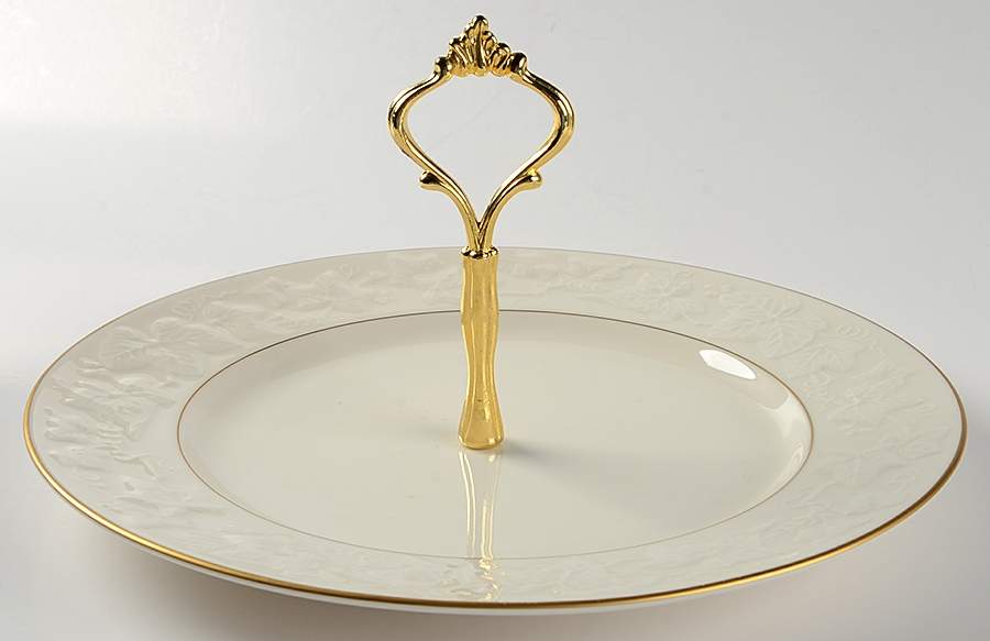 Halls of Ivy (Gold Trim) Round Serving Plate with Handle (DP) by Noritake-1