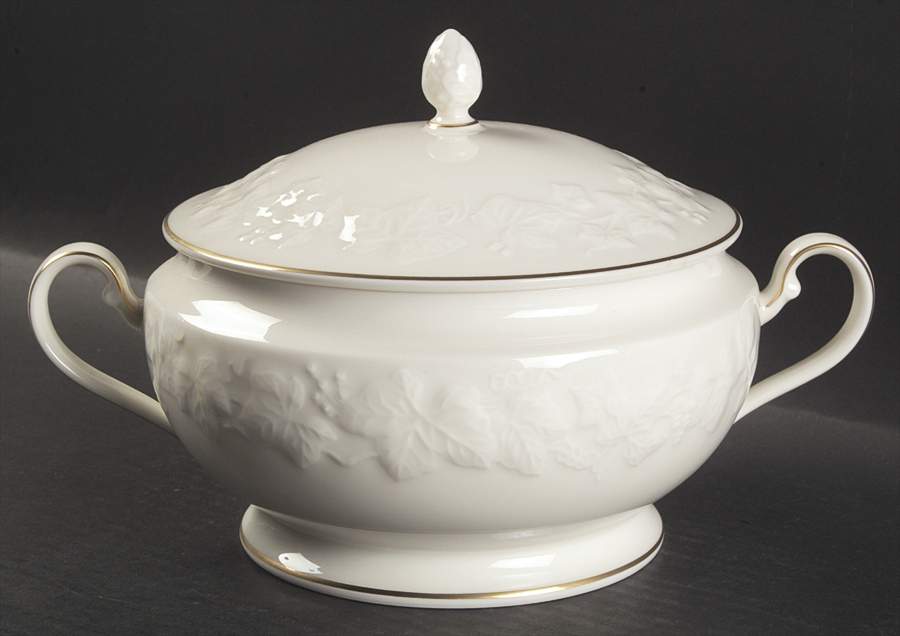 Halls of Ivy (Gold Trim) Round Covered Vegetable by Noritake-1