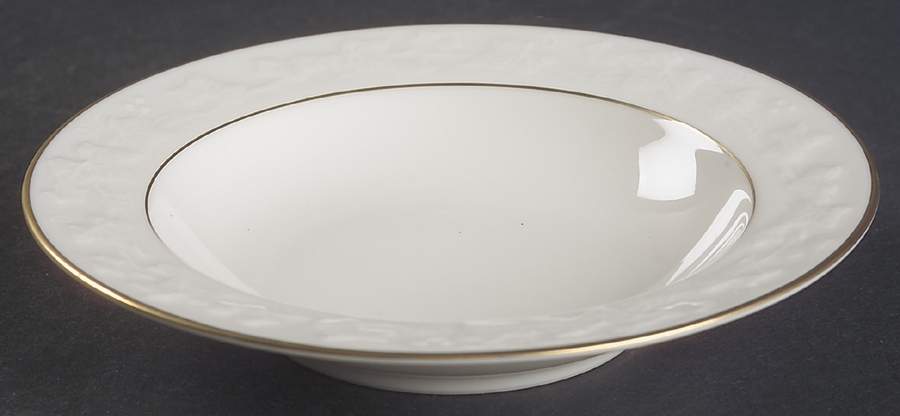 Halls of Ivy (Gold Trim) Rim Fruit/Dessert (Sauce) Bowl by Noritake-1