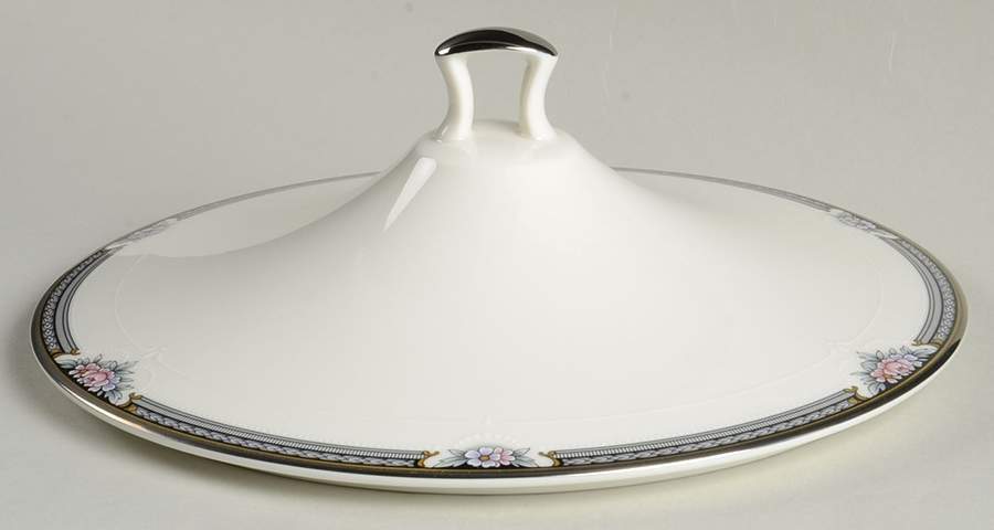 Halifax Lid for Large Round Vegetable by Noritake-1