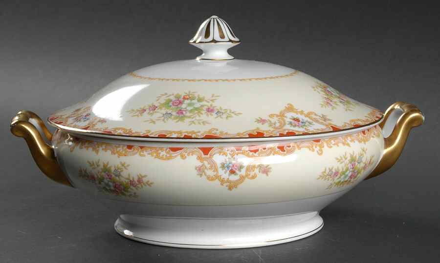 Hampton Round Covered Vegetable by Noritake-1
