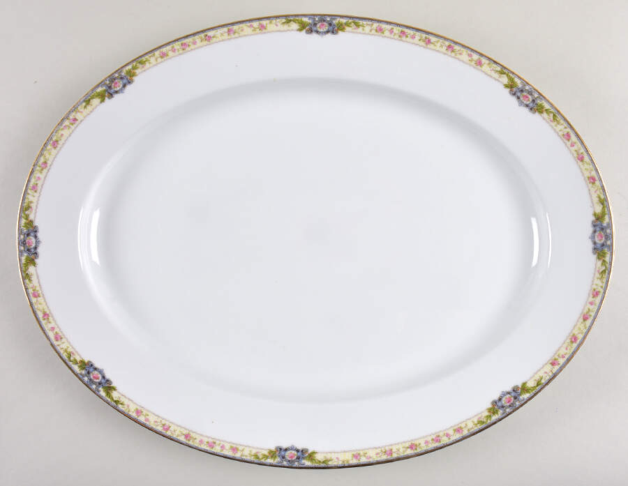 Hanover 16" Oval Serving Platter by Noritake-1