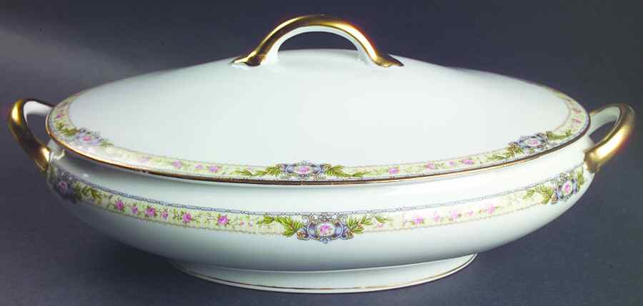 Hanover Oval Covered Vegetable by Noritake-1
