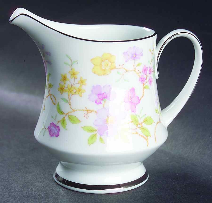 Harmony (Platinum Trim) Creamer by Noritake-1