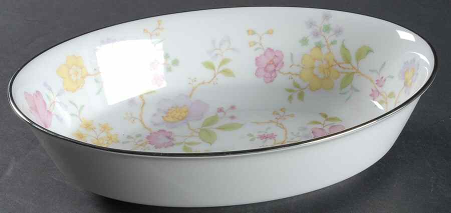 Harmony (Platinum Trim) 9" Oval Vegetable Bowl by Noritake-1