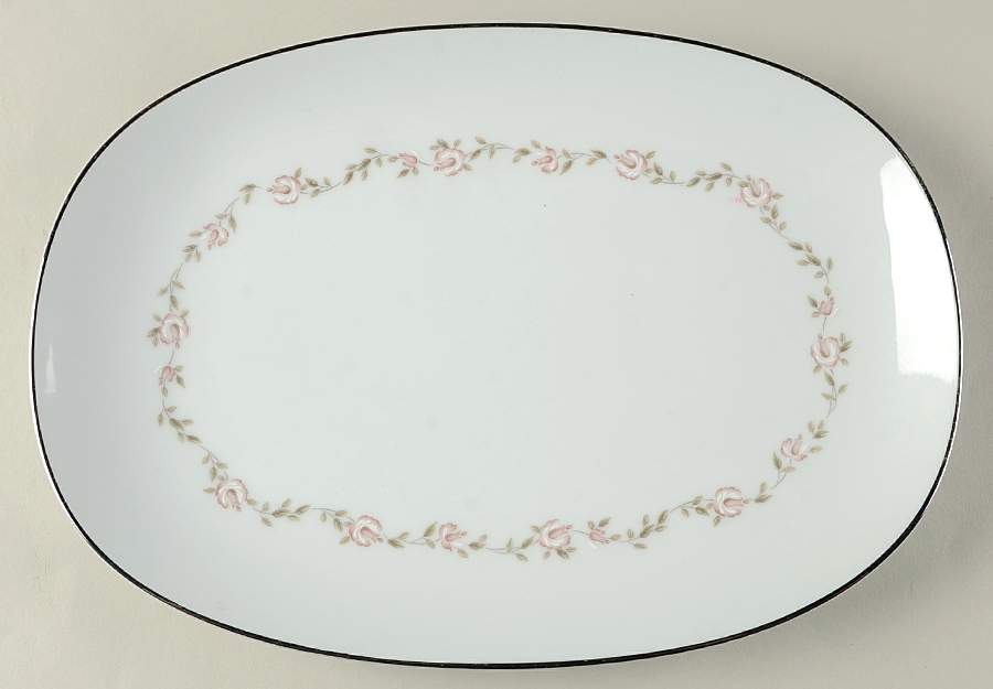 Harley 13" Oval Serving Platter by Noritake-1