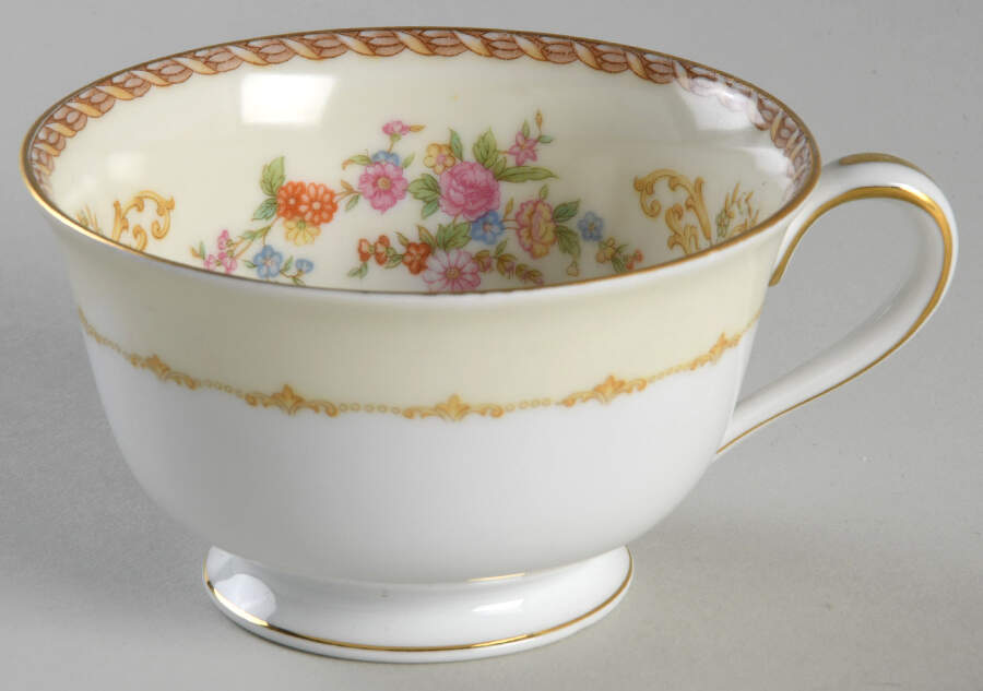 Hartsen Footed Cup by Noritake-1