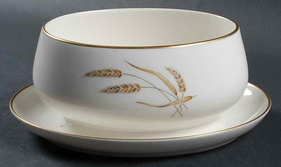 Harveston Gravy Boat with Attached Underplate by Noritake-1