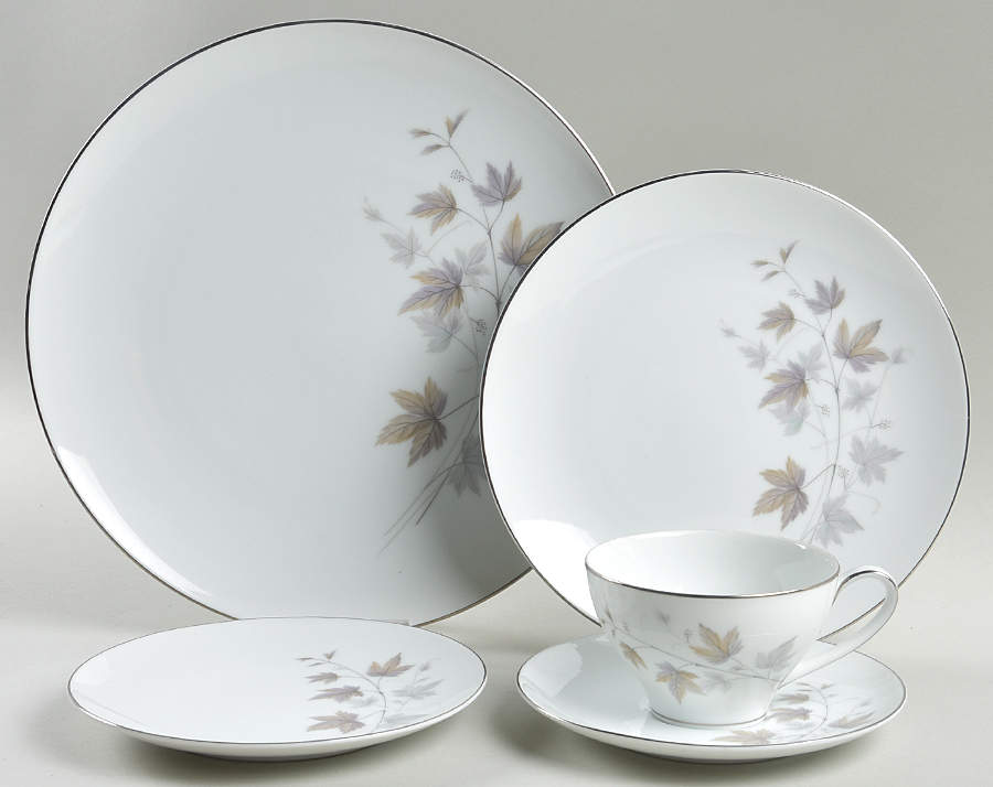 Harwood 5 Piece Place Setting by Noritake-1