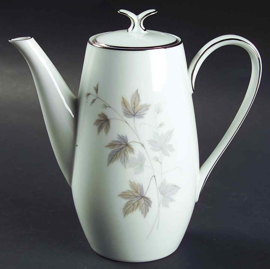 Harwood Small Coffee Pot & Lid by Noritake-1