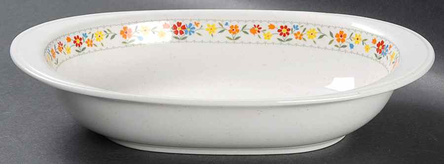 Happy Talk 10" Oval Vegetable Bowl by Noritake-1