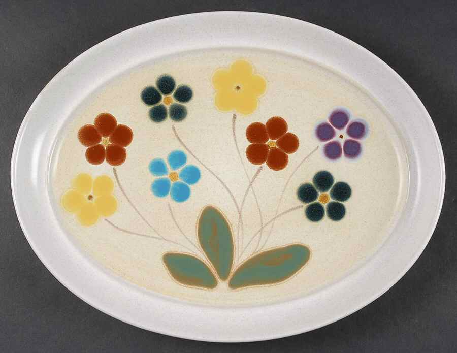 Happy Time 13" Oval Serving Platter by Noritake-1