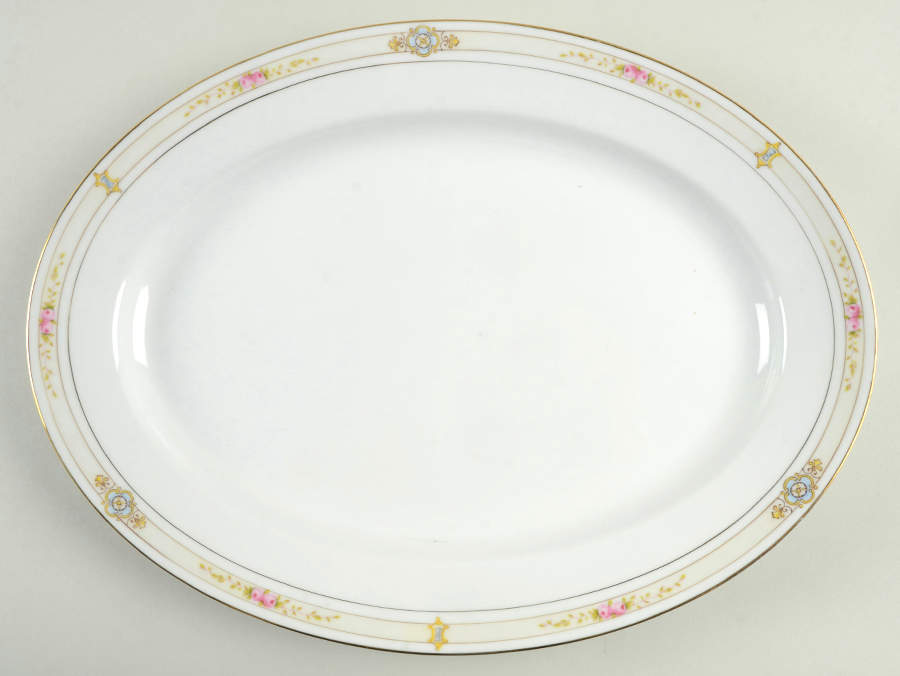 Havana 13" Oval Serving Platter by Noritake-1