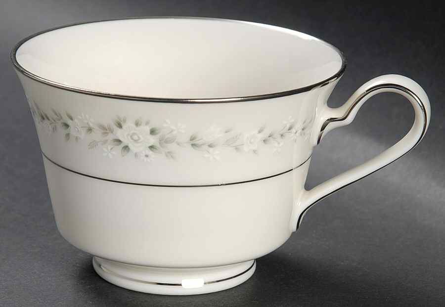 Heather Footed Cup by Noritake-1