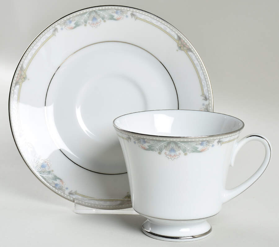Heatherwood Footed Cup & Saucer Set by Noritake-1