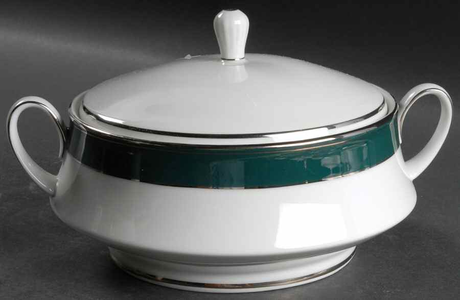 Heidelberg Round Covered Vegetable by Noritake-1