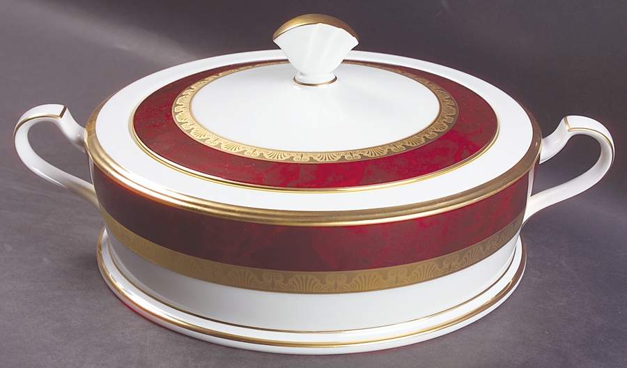 Hemingway Round Covered Vegetable by Noritake-1