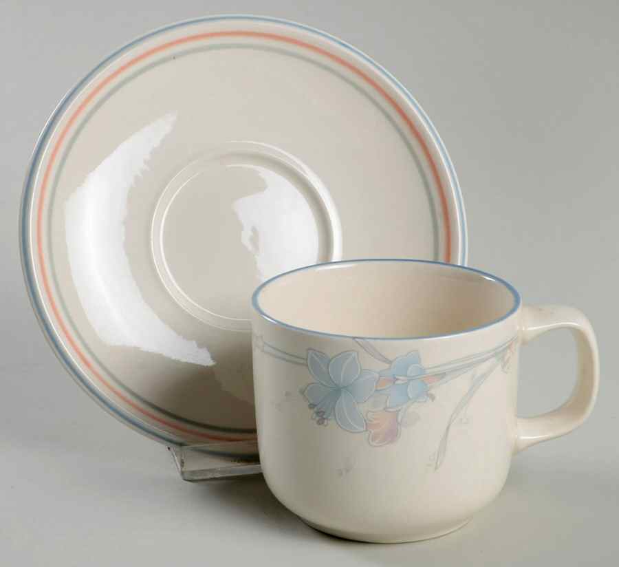 Hennessy Flat Cup & Saucer Set by Noritake-1