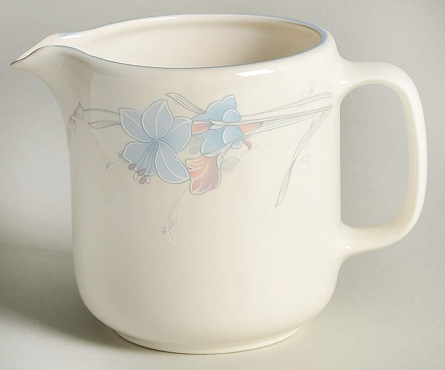 Hennessy Large Gravy Boat/Pitcher by Noritake-1