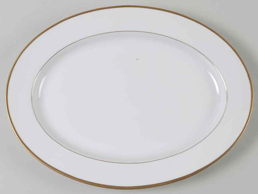 Heritage 13" Oval Serving Platter by Noritake-1