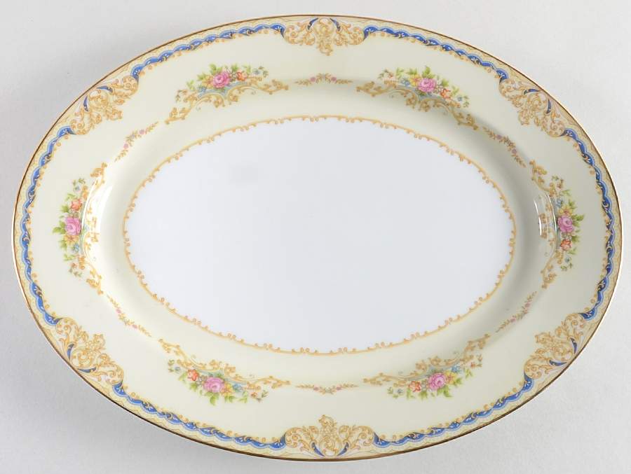Hermione 13" Oval Serving Platter by Noritake-1