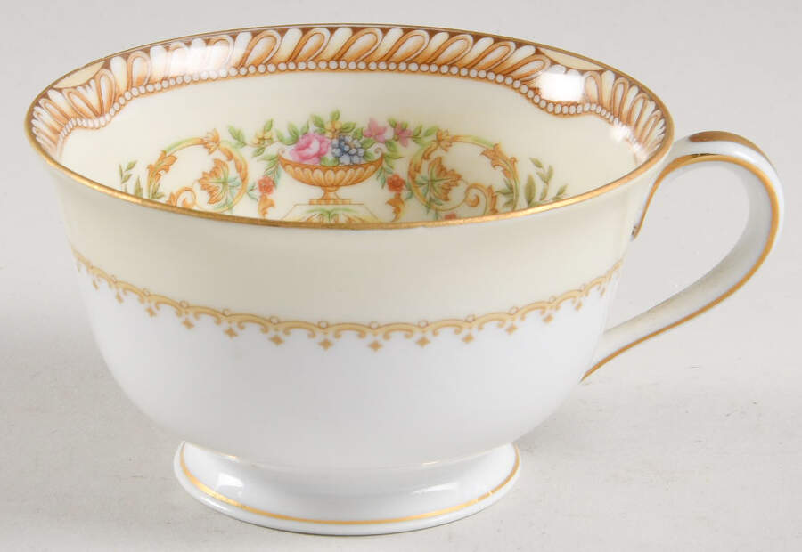 Hermosa Footed Cup by Noritake-1
