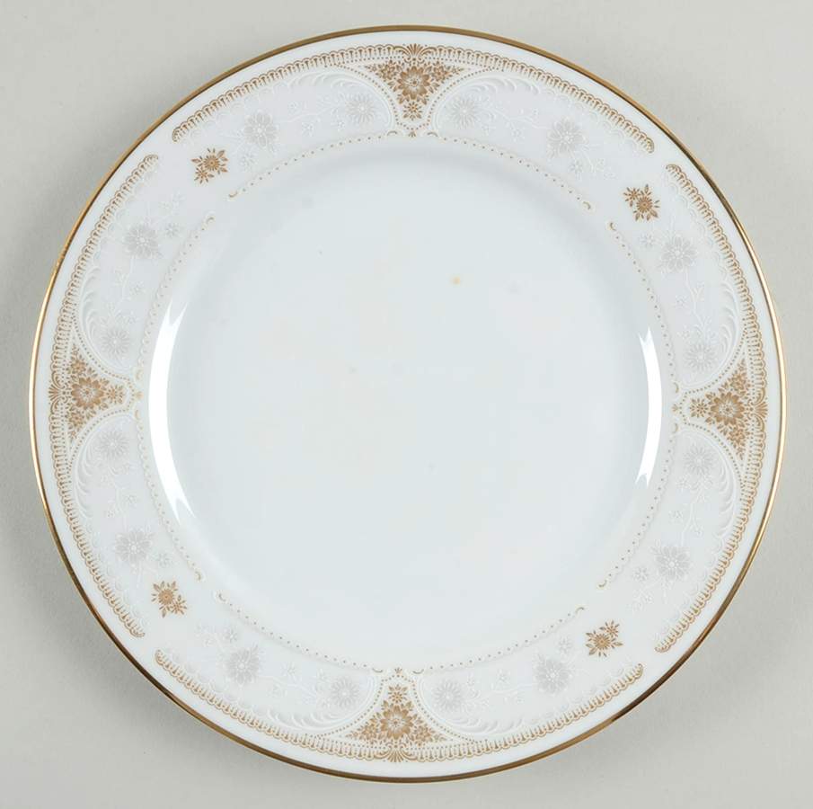 Highclere Luncheon Plate by Noritake-1