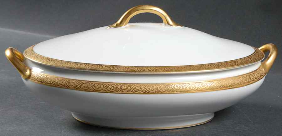 Hillcrust Oval Covered Vegetable by Noritake-1