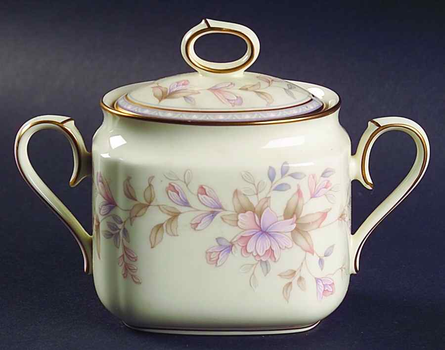Highland Park Sugar Bowl & Lid by Noritake-1
