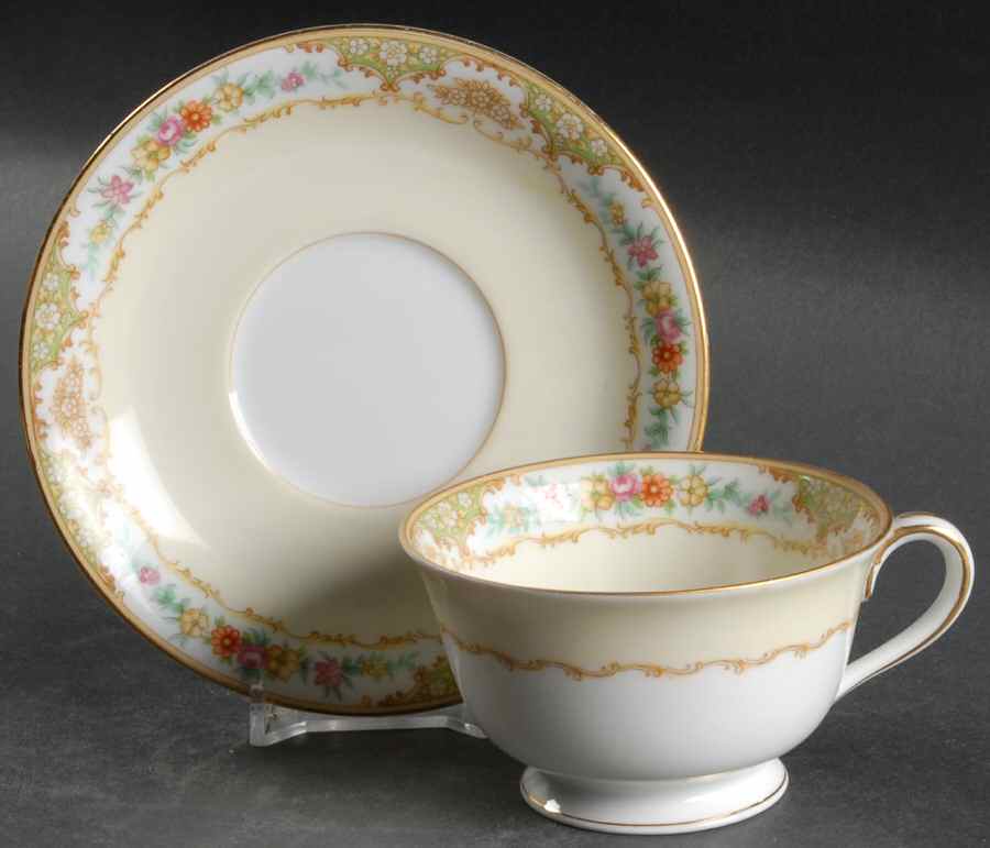 Hobbema Footed Cup & Saucer Set by Noritake-1