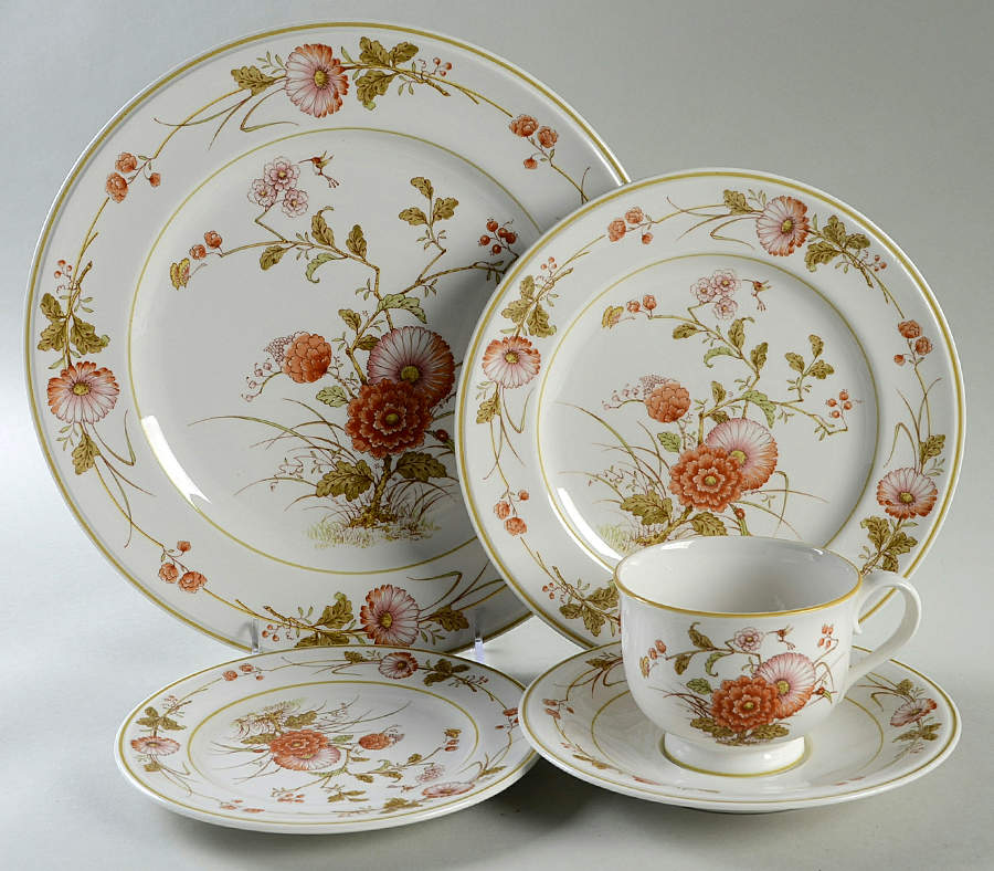 Hofgarten 5 Piece Place Setting by Noritake-1