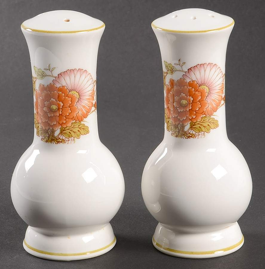 Hofgarten Salt & Pepper Set by Noritake-1