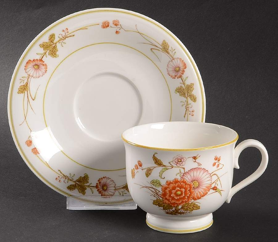 Hofgarten Footed Cup & Saucer Set by Noritake-1