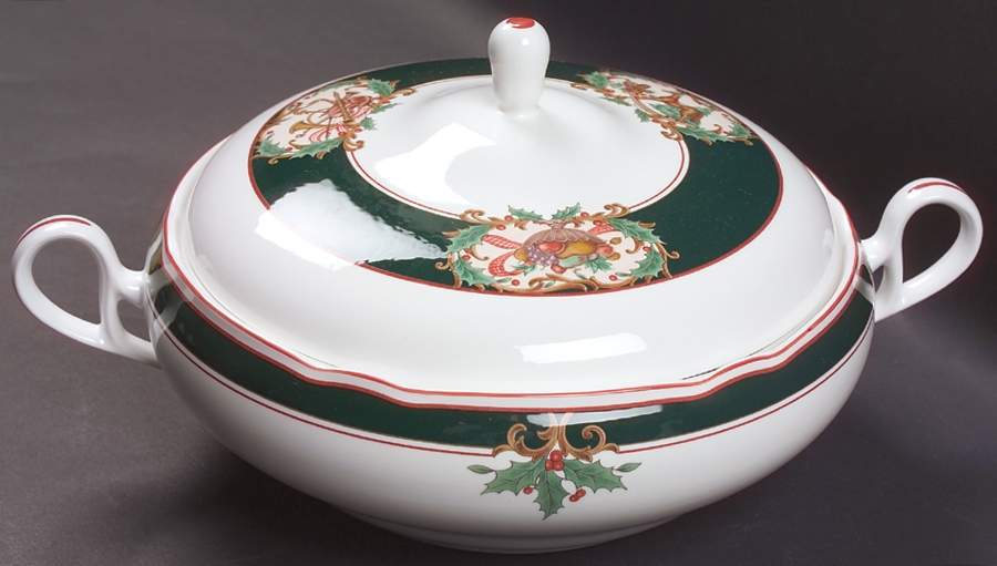 Home For Christmas Round Covered Vegetable by Noritake-1