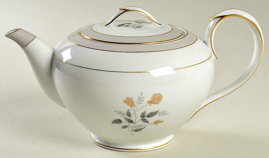 Holbrook (Gold Trim) Teapot & Lid by Noritake-1