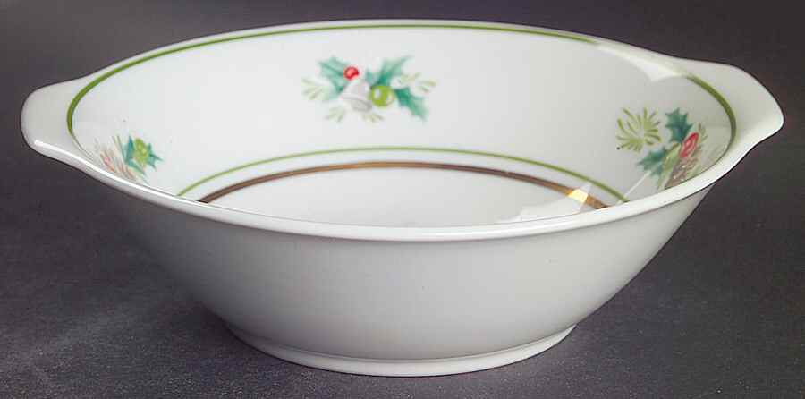 Holly Lugged Cereal Bowl by Noritake-1