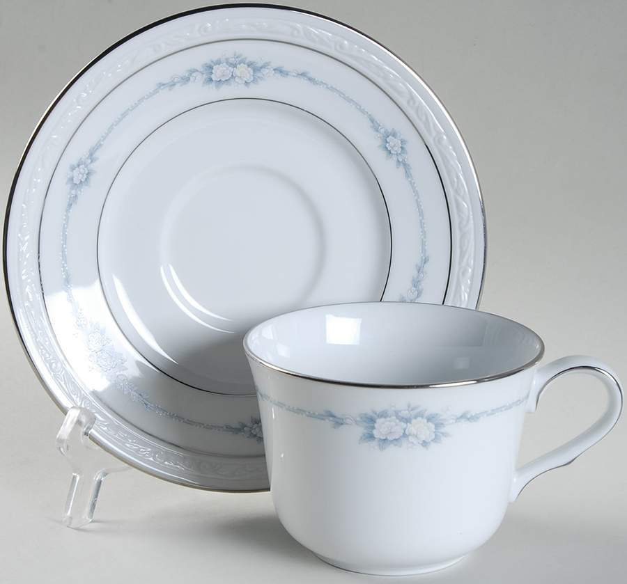 Holloway Flat Cup & Saucer Set by Noritake-1