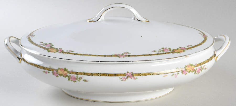 Hollywood Oval Covered Vegetable by Noritake-1