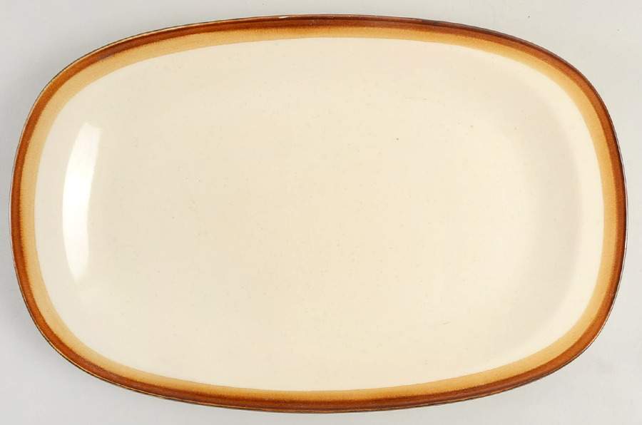 Homestead 14" Oval Serving Platter by Noritake-1