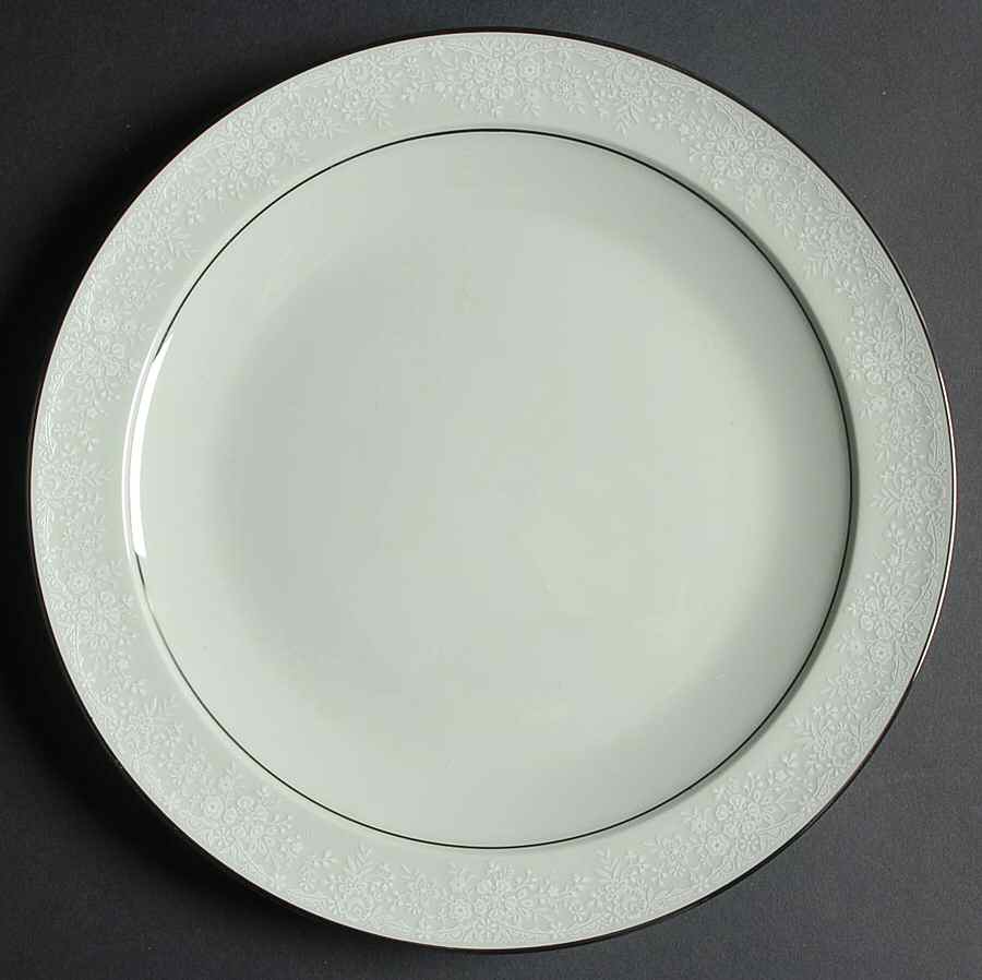 Honor Green Dinner Plate by Noritake-1