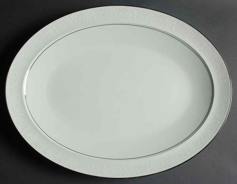 Honor Green 16" Oval Serving Platter by Noritake-1