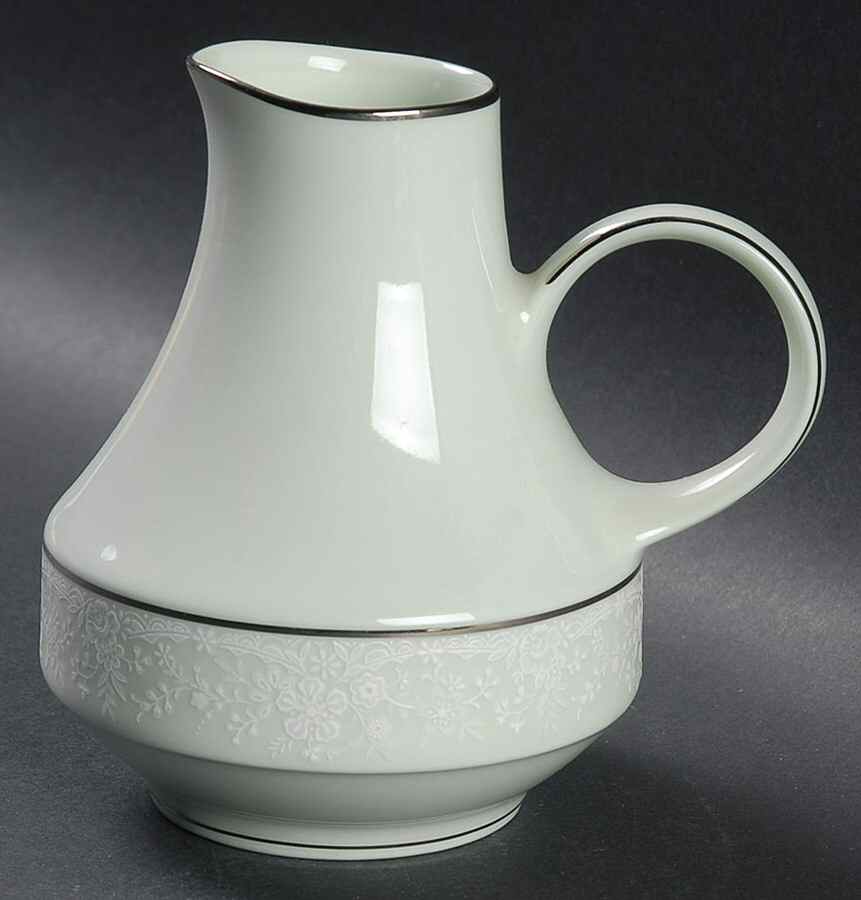 Honor Green Creamer by Noritake-1