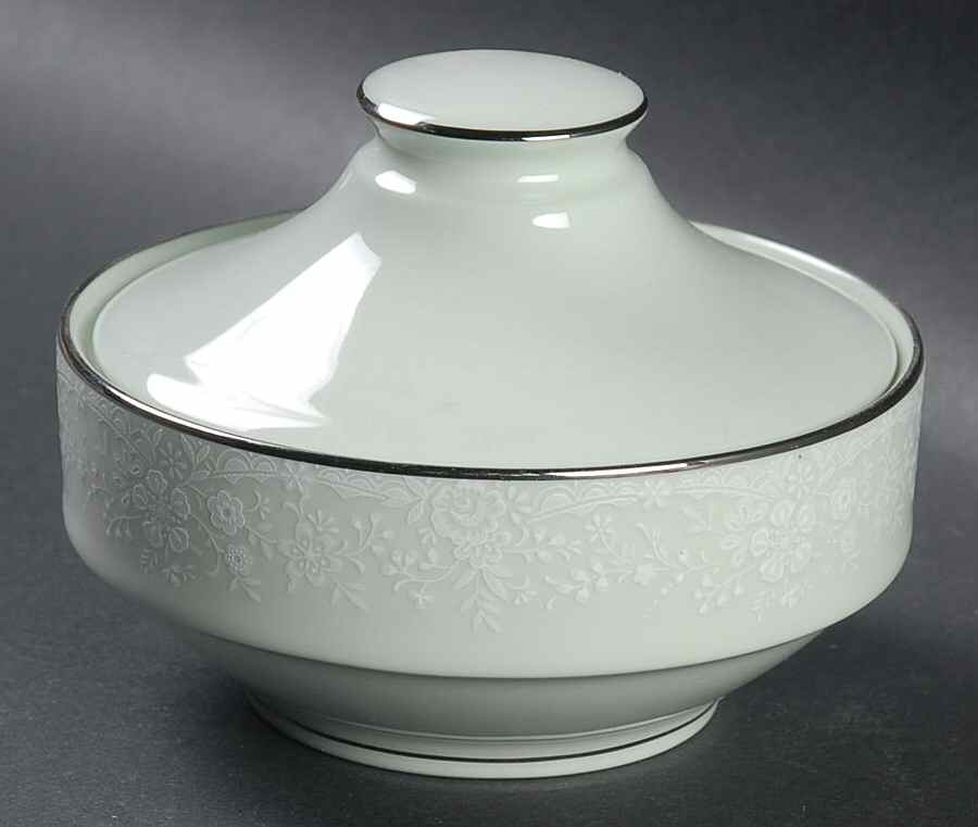 Honor Green Sugar Bowl & Lid by Noritake-1