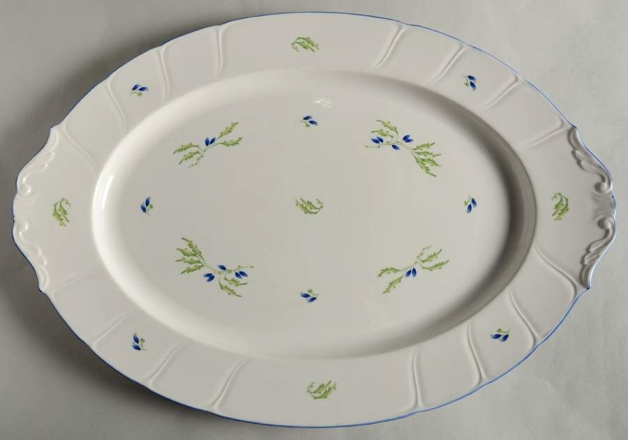 Honfleur 18" Oval Serving Platter by Noritake-1