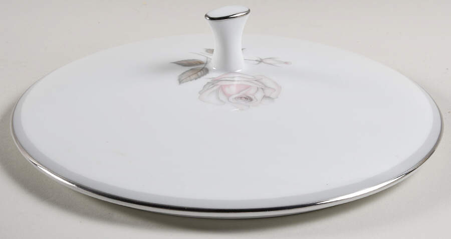Horizon Lid for Round Vegetable by Noritake-1