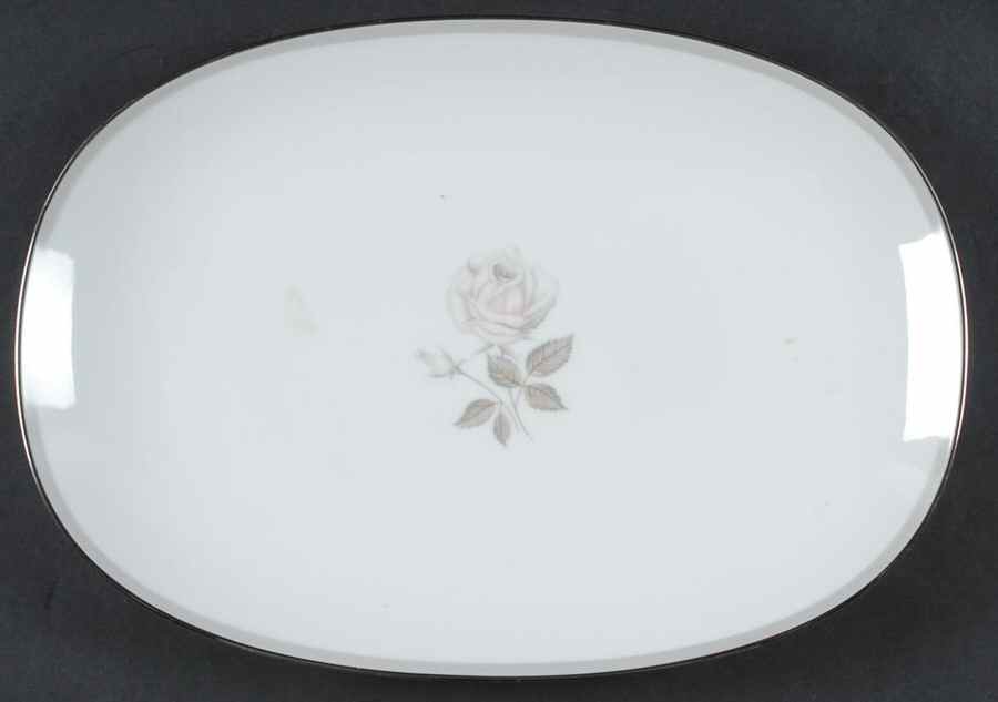Horizon 13" Oval Serving Platter by Noritake-1