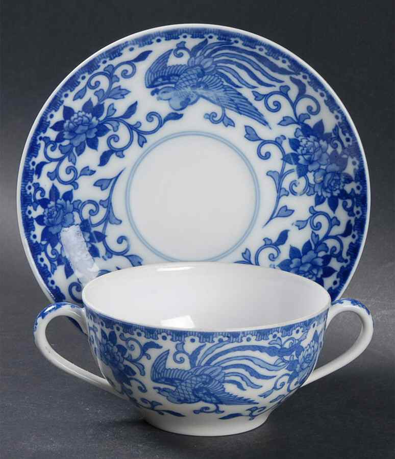 Howo Flat Bouillon Cup & Saucer by Noritake-1