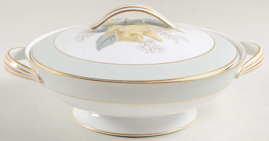 Huntley Round Covered Vegetable by Noritake-1