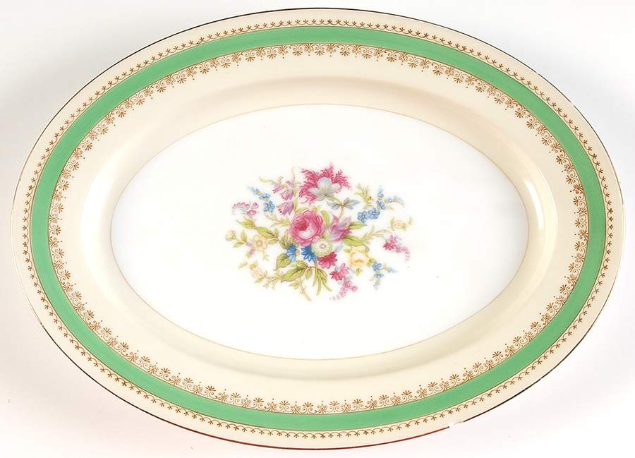Hyannis 11" Oval Serving Platter by Noritake-1