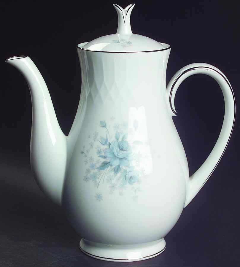 Hyannis Coffee Pot & Lid by Noritake-1